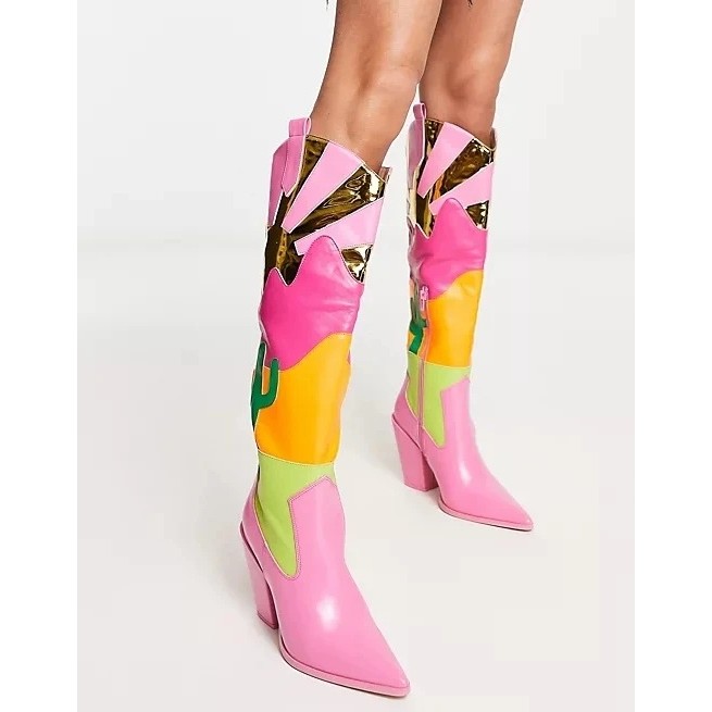 รองเท้าบูทโมเสกหลากสี ส้นเตี้ยทรงใหญ่ จาก Ins Fashion Runway