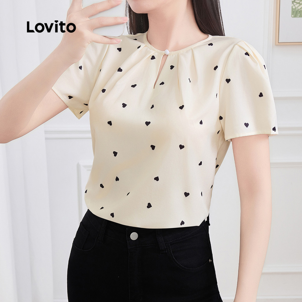 Lovito โบฮีเมียน เสื้อ รูปหัวใจ จีบฤดูร้อน/ฤดูใบไม้ผลิเสื้อสําหรับผู้หญิง L128ED706