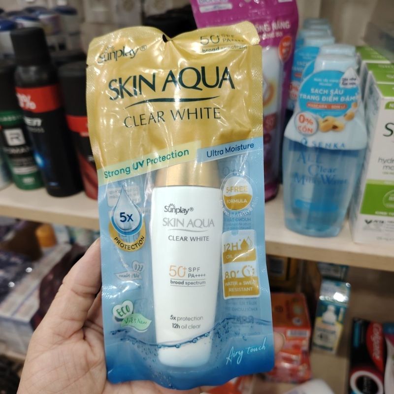 เวียดนามครีมกันแดด Sunplay ครีมกันแดดให้ความชุ่มชื้นกันน้ําเหงื่อป้องกันรังสีอัลตราไวโอเลตน้ําหนักเบ