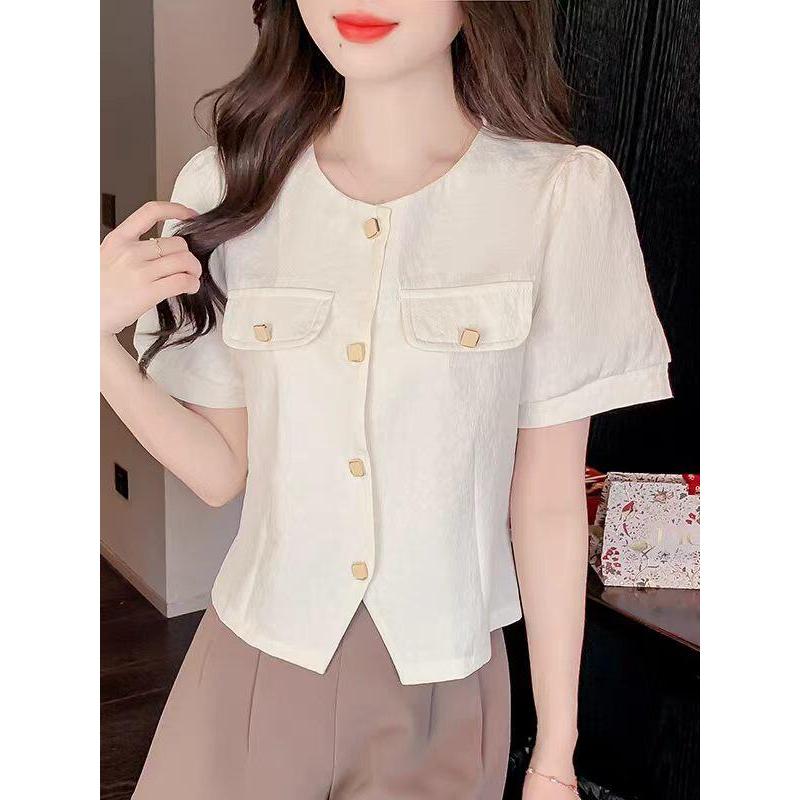 สินค้าใหม่ฤดูร้อนปี2026 เสื้อครอปสีเบจสไตล์มินิมอลสง่างาม ไซส์ใหญ่ เหมาะใส่ไปทำงานและใช้ประจำวัน