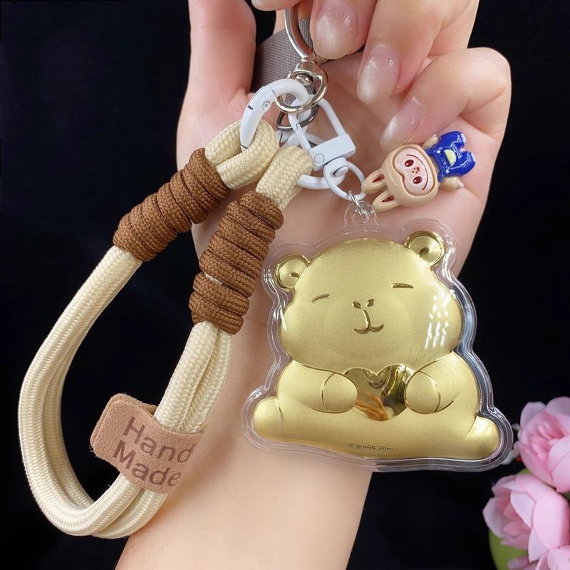足金999皮卡丘. 钥匙扣卡皮巴拉手机挂绳可爱包包挂件送女友生日礼Pikachu cartoon keychain pendant, mobile phone hanging decoration, 