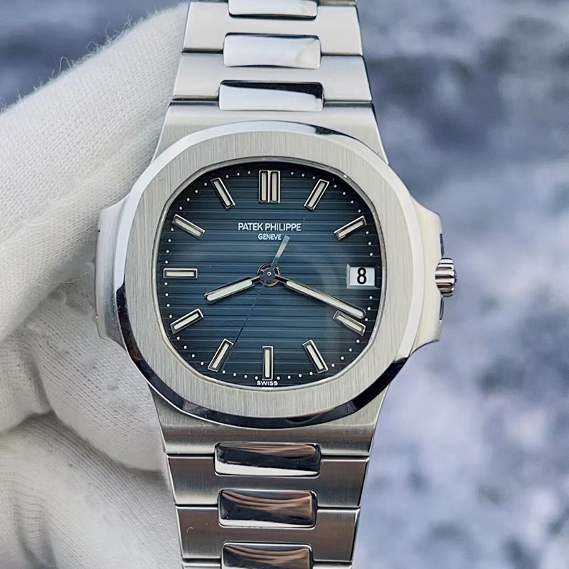 Patek Philippe Philippe Philippe 5800/1A-001 Parrot Snail 30th Anniversary Edition Blue Disc Stainle