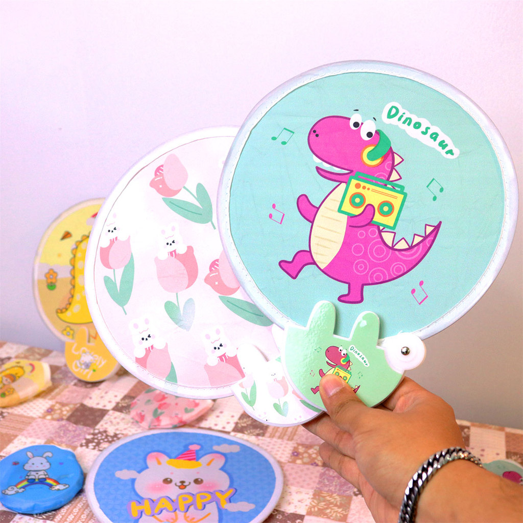 🚚สินค้าพร้อมส่งจากไทย🚚 พัดแบบพกพา พัดมือถือ พัดพับได้ พร้อมกระเป๋า คละสีคละลาย - รูปที่ 4