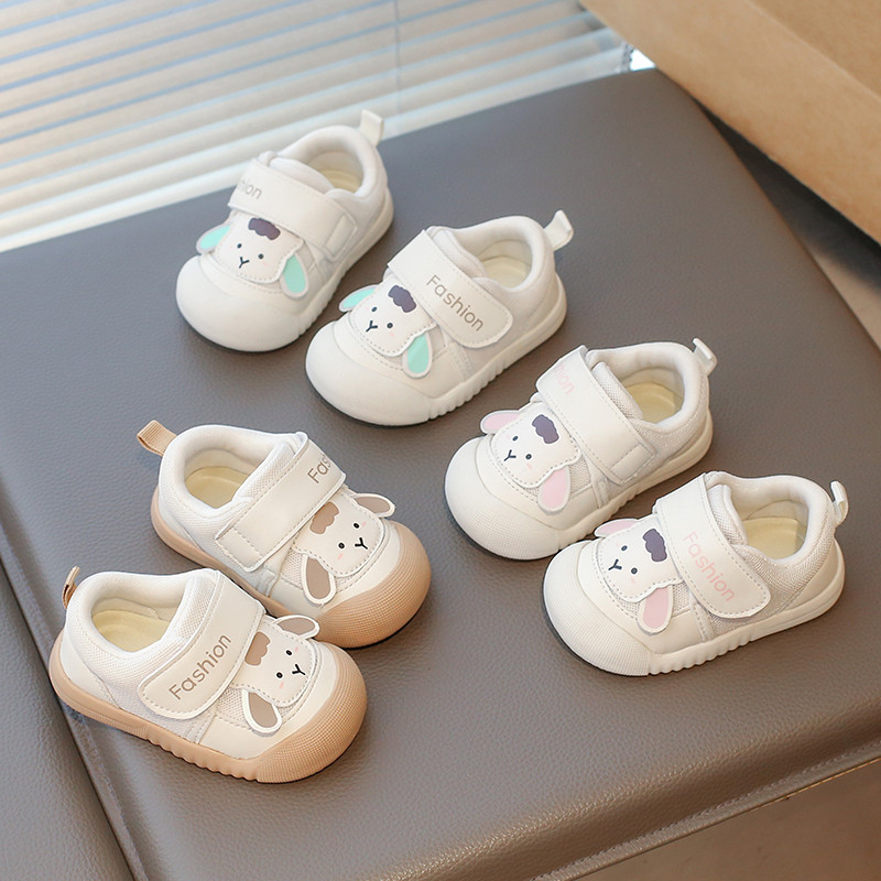 รองเท้าหัดเดินสำหรับเด็กแบบสัตว์น่ารัก มีหมวกป้องกันการเตะ เหมาะสำหรับเด็กวัยเรียนรู้การเดิน