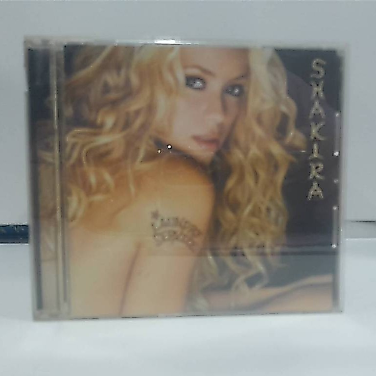 1  CD MUSIC ซีดีเพลงสากล   Laundry Service Shakira   (C4F44)