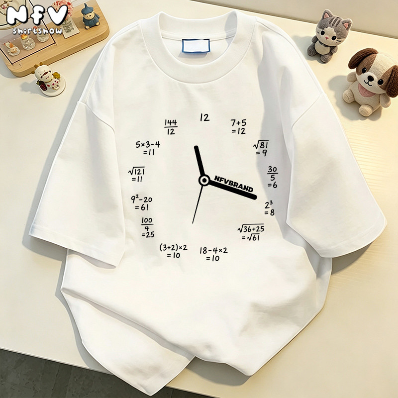 【จัดส่งตลอด 24 ชั่วโมง】NFV แฟชั่นเกาหลี เสื้อยืดแขนสั้นคอกลม การพิมพ์นาฬิกา ผ้าฝ้าย YG4568