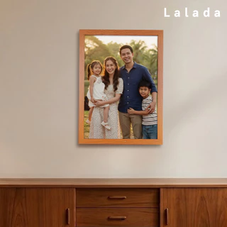 lalada [พร้อมส่ง] รูปพร้อมกรอบ กรอบรูปพร้อมรูป มีขาตั้ง+ห่วงแขวน ตั้งโต๊ะ/ติดผนัง ขนาด 2x3 นิ้ว ถึง A4