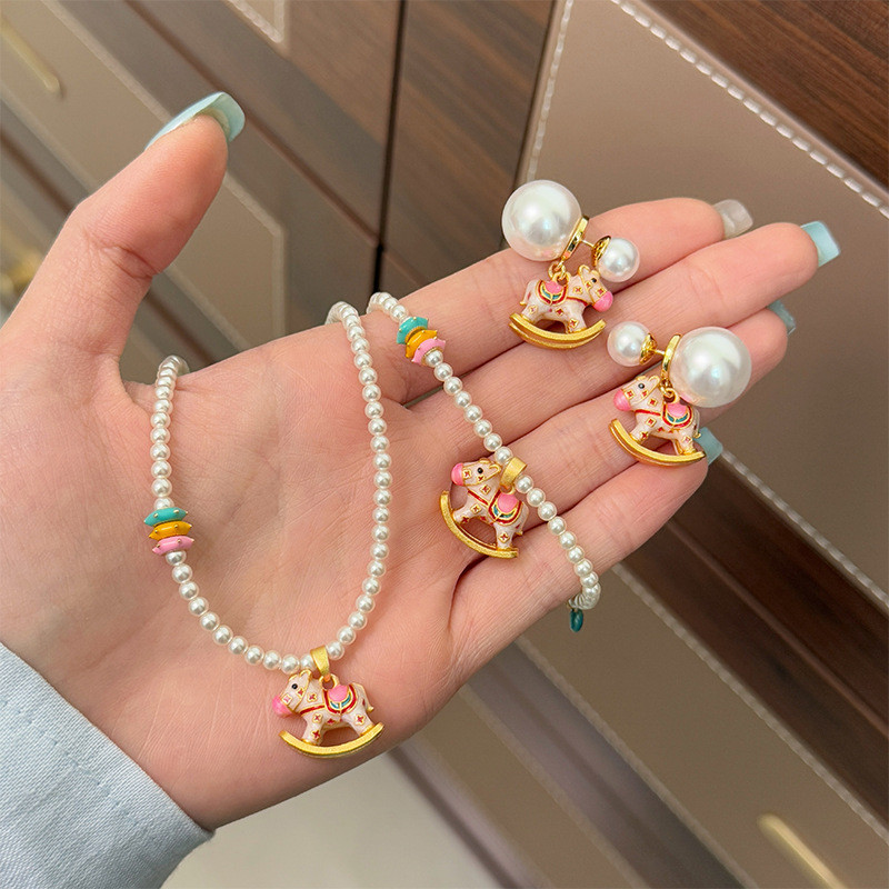 สีสัน Dopamine น้ํามันหยดเคลือบ Trojan สร้อยคอมุกหรูหรา Niche All-Match Clavicle Chain สร้อยคอ Dopam