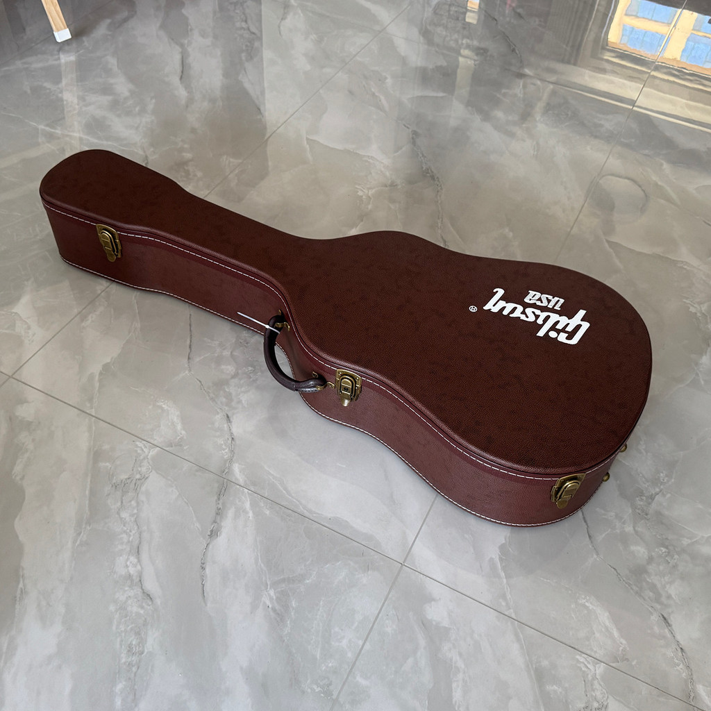 Gibson Gibson J45 Hummingbird Pigeon 137 ซม.อะคูสติกกีตาร์ High-End Retro สีน้ําตาลพร้อมล็อคกรณี