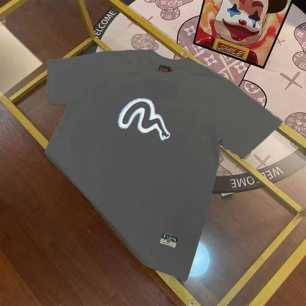 EVISU/Fushen/2026 เสื้อยืดแขนสั้นคอกลมสไตล์คู่ผู้ชายสไตล์ใหม่สไตล์ขายดีสไตล์ Street Wear Simple Basi