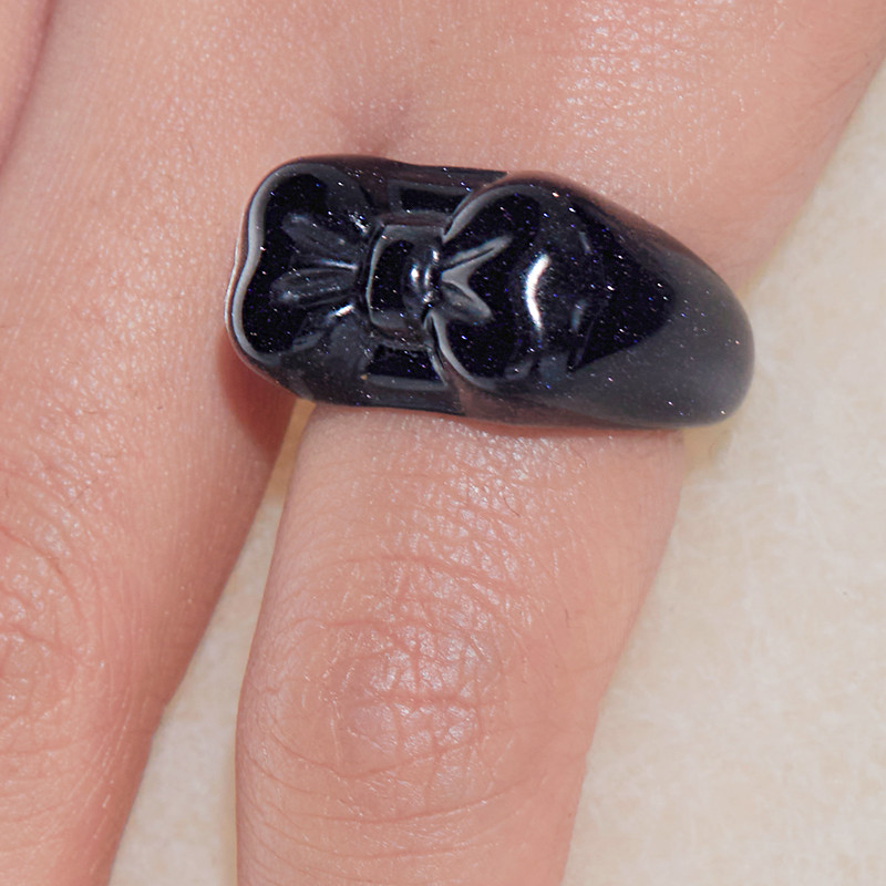 แหวนซีลโบว์ YVMIN x SHUSHHUTONG แกะสลักรหินธรรมชาติ