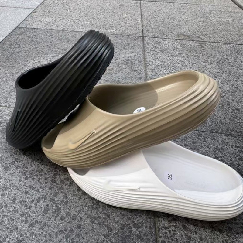 ReactXRejuven8Slipperรองเท้าสําหรับผู้ชายและผู้หญิงรองเท้าแตะลําลอง2025New Najisรองเท้าแตะCQ