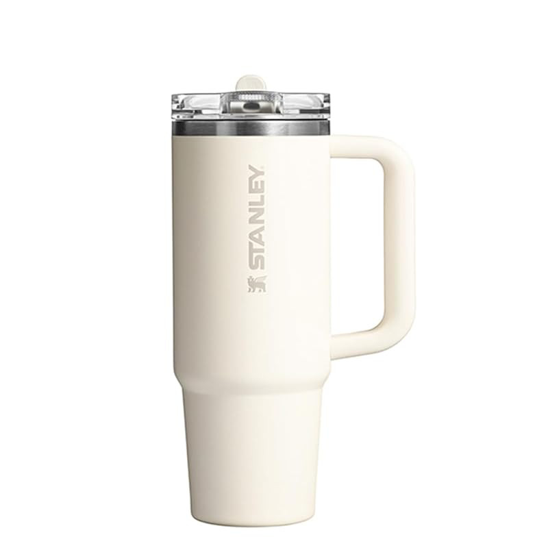 STANLEY Quencher Pro Tour Flip Straw Tumbler 0.88L - Insulated Water Bottle for Outdoor Adventures