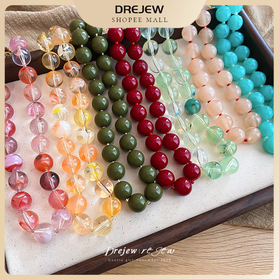 เดรช ลูกอม-สีรอบลูกปัดเค้นคอสร้อยคอหลายสีที่มีอยู่เรียบเรซิ่นลูกปัดออกแบบ มีชีวิตชีวา และสบายๆสไตล์สร้อยคอสําหรับผู้หญิงสวมใส่ทุกวันแ