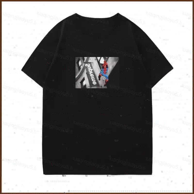 Spider-Man SS26 WEEK1 เสื้อยืดผ้าฝ้ายหนาเสื้อยืดฤดูร้อนอะนิเมะแขนสั้นด้านบน