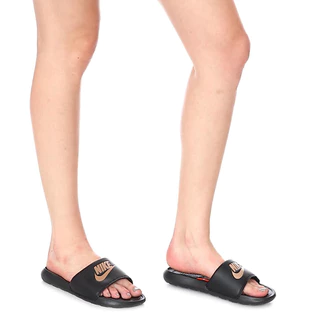 Nike ไนกี้ Collection รองเท้าแตะแฟชั่น รองเท้าแตะแบบสวม W Sandal Victori One Slide (1100)