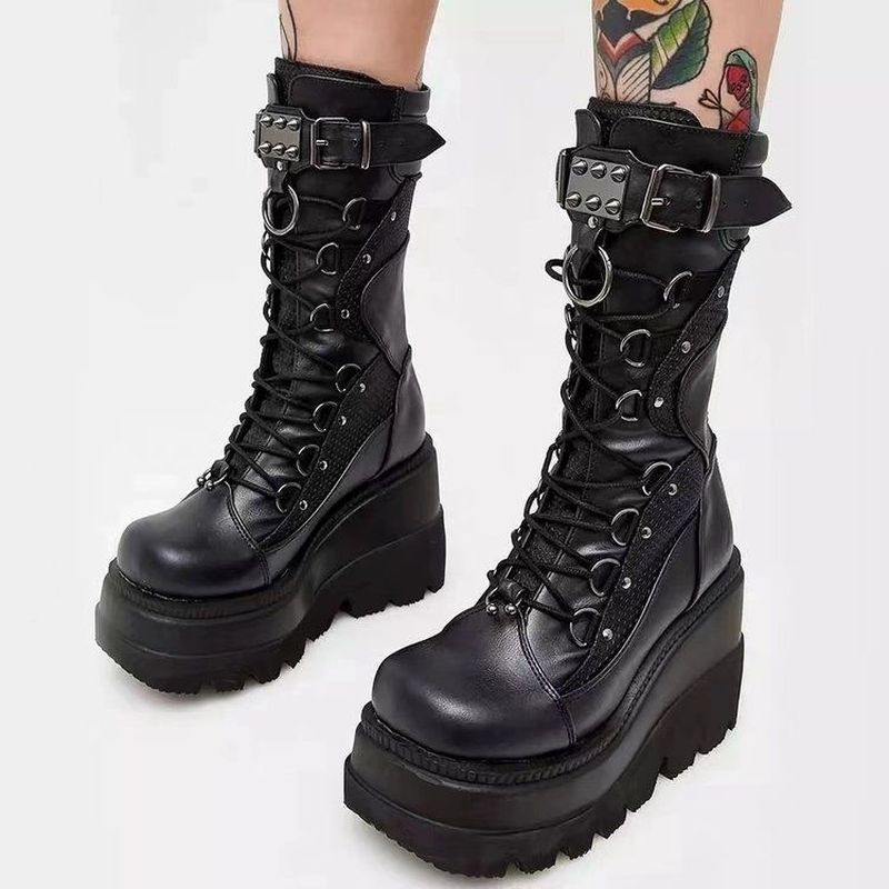 9.5 ซม.หนา Soled รองเท้ารถจักรยานยนต์ Y2k Dark Gothic Punk Mid-Tube รองเท้าผู้หญิง Cos