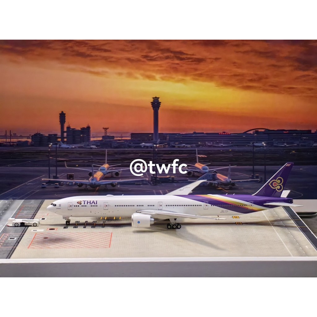 PH ขาย phoenix Thai Airlines B777-300ER HS-TTC 1: 400 Mesh Test Flawless ไม่รวมพื้นหลังอื่นในภาพ, Ac