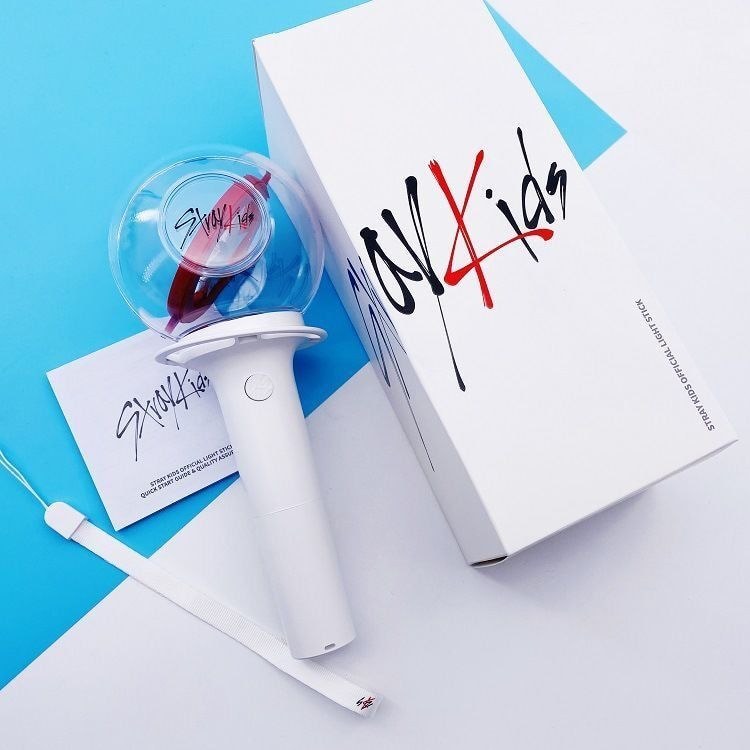 Straykids Official Glow Stick Glow Stick Cheer Stick Concert Hand Light Cheer Light สินค้า