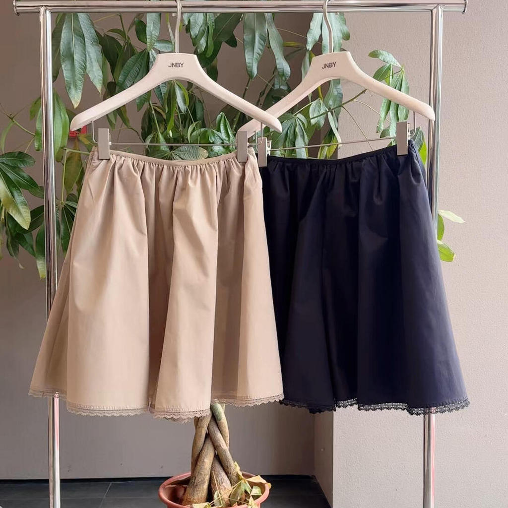 [ผ้า Dot JN] เคาน์เตอร์ของแท้ผู้หญิงผสมกางเกงขาสั้น Culottes หลวม 2026 Amoi 5Q6E1011H 595