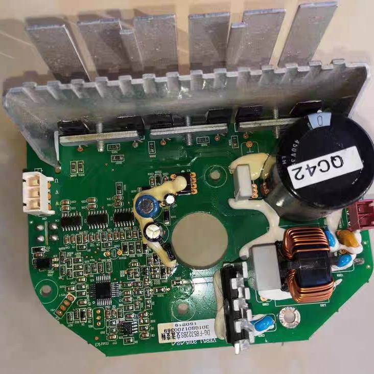 เหมาะสําหรับเครื่องซักผ้ากลอง Sanyo DG-F853222BS AC Inverter Driver Board 301G801700369
