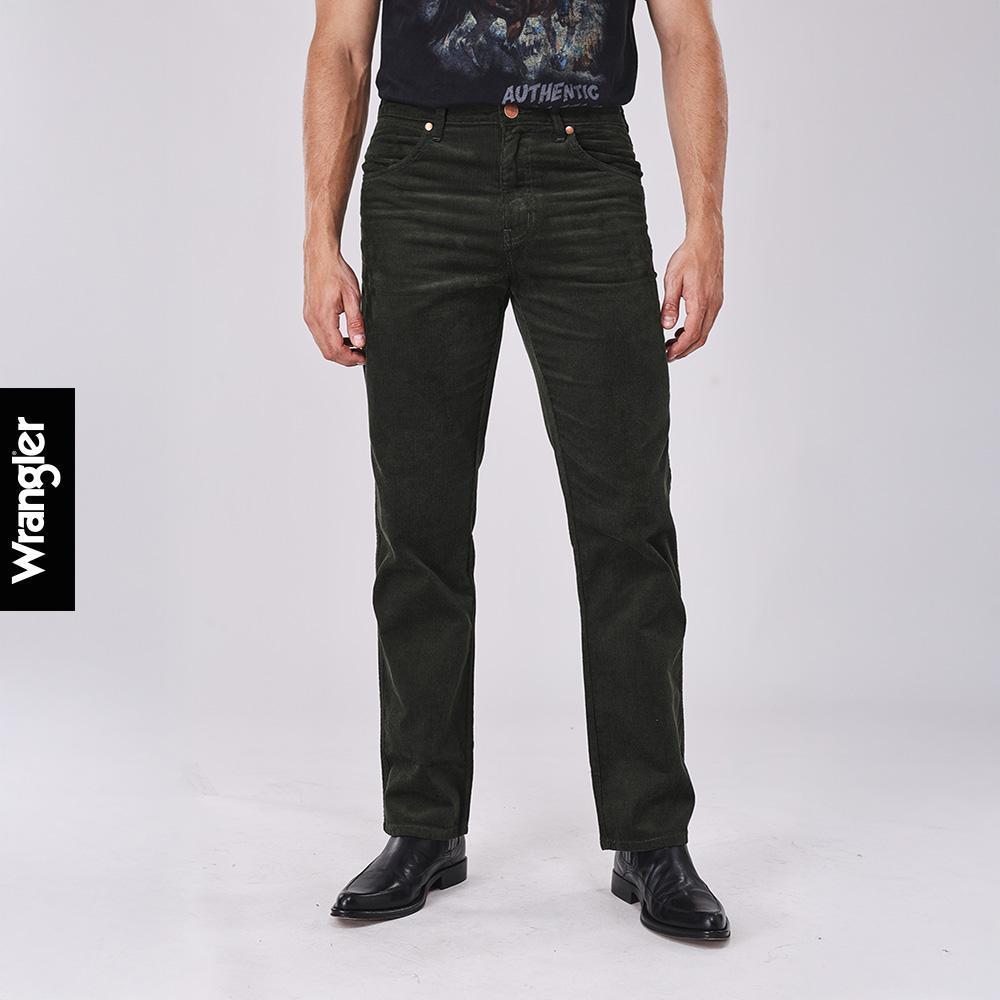 WRANGLER กางเกงขายาวผู้ชาย คอลเลคชั่น Beyond Indigo เอวกลาง ทรงตรง รุ่น WR S426MMWZN32 สีเขียวมะกอก