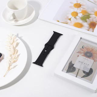 สายรัดยางซิลิโคนสร้อยข้อมือสายนุ่ม for Smartwatch Iwatch Ultra 3 2 49มม. Series 11 10 9 8 7 SE 3 2 46 42 45 44 40 41มม.