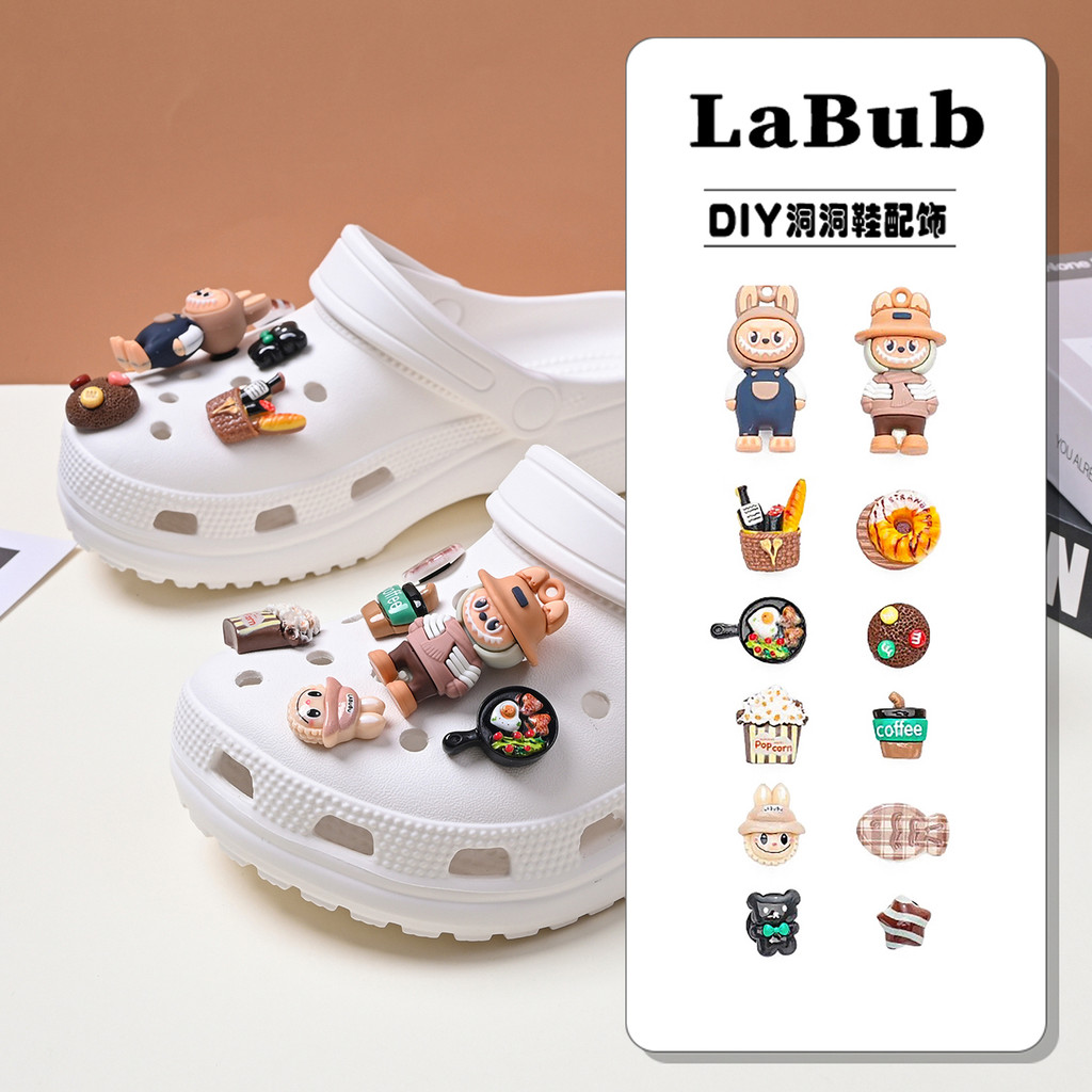 จิบบิท จิ๊บบิท crocs หัวเข็มขัดรองเท้า Labubu DIY ลายดอกไม้ สำหรับ Crocs จาก Bubble Mart