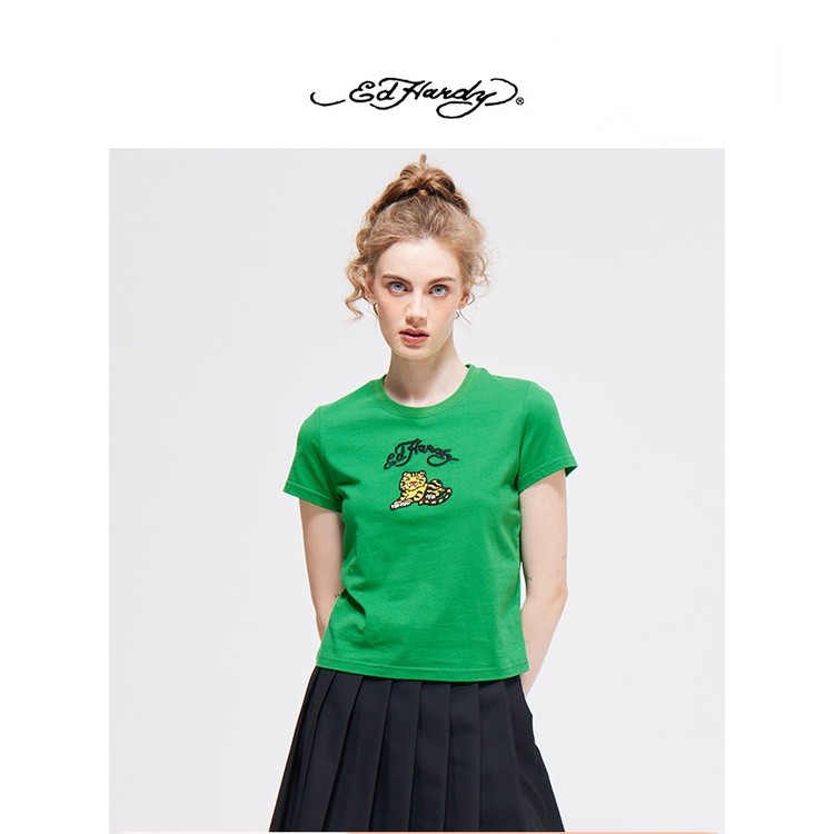 เสื้อยืดแขนสั้นผู้หญิงลายเสือจาก ED Hardy สไตล์อินเทรนด์สำหรับฤดูใบไม้ผลิ