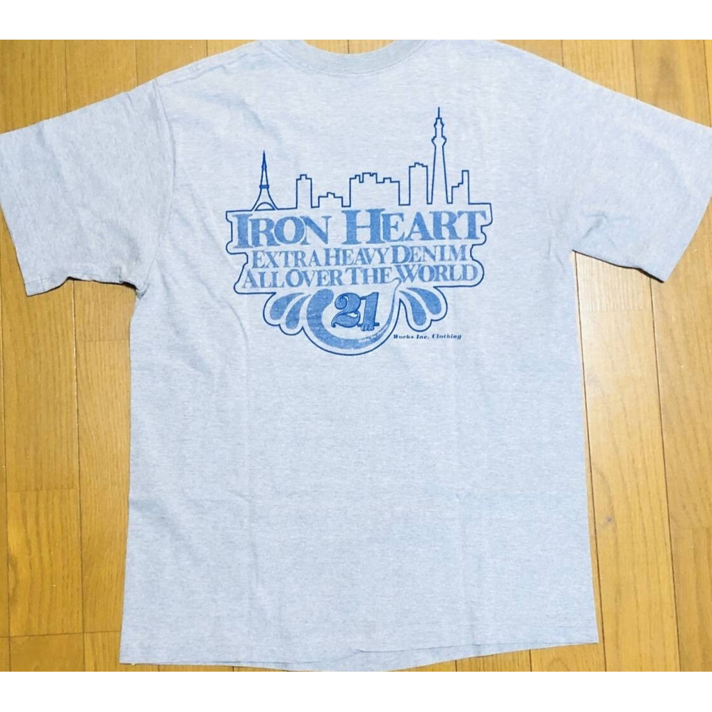 เสื้อยืดแขนสั้น Iron Heart สีเทา All-Match Loose