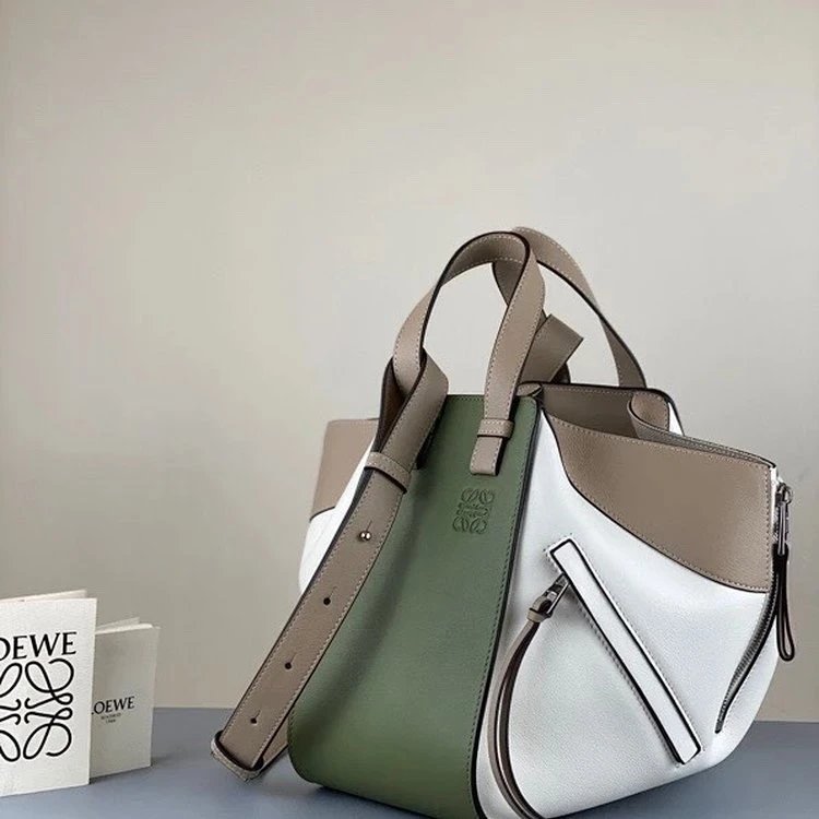 LOEWE LOEWE กระเป๋าถือไหล่เดียว