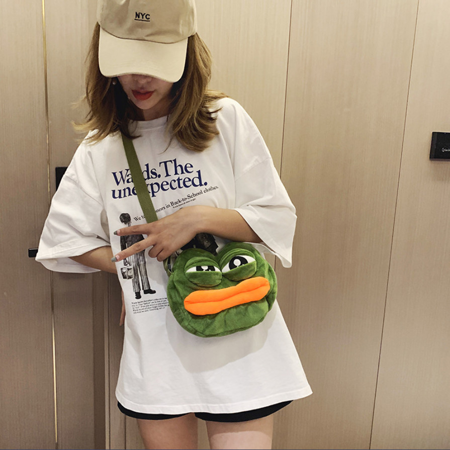 กบเศร้าน่ารักกระเป๋าตลกกระเป๋าMessengerสไตล์ใหม่All-Matchการ์ตูนกบกระเป๋าSadกบน่าเกลียดตลกกระเป๋า202