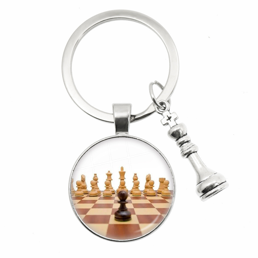 Queen Car Maxiangbing Chess Pendant Key Ring Time Gem Jewelry พวงกุญแจของขวัญ