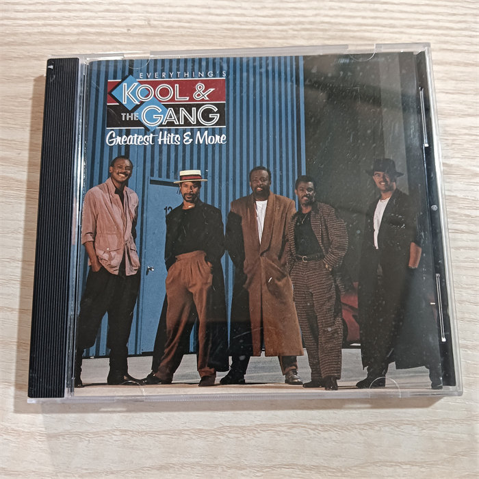 (ไม่มีการปิดผนึก) 21431 Everything s Kool the Gang Greatest Hits More xiahuo