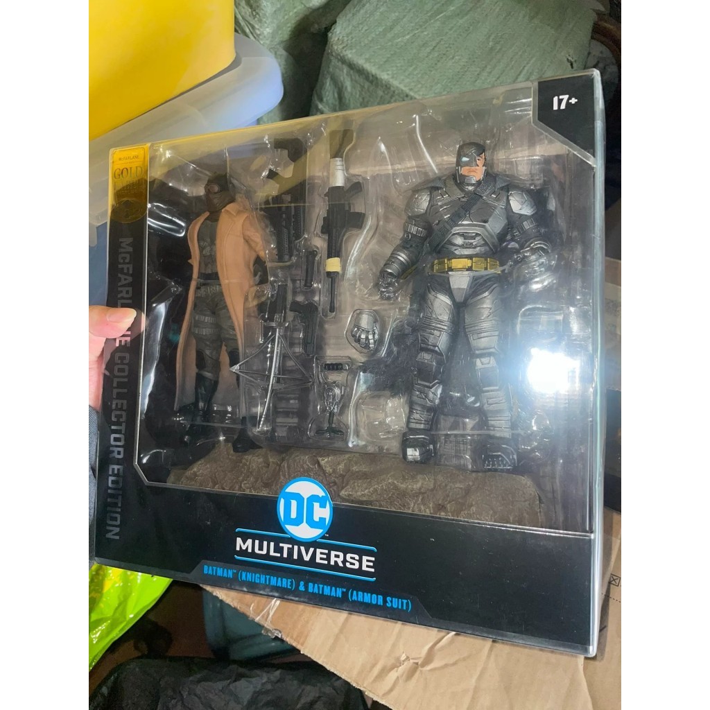 McFarlaneand Batman Desert Heavy Armor Double Set Gold Label, ถ่ายจริง, ใหม่เอี่ยมยังไม่ได้เปิด.W ห่