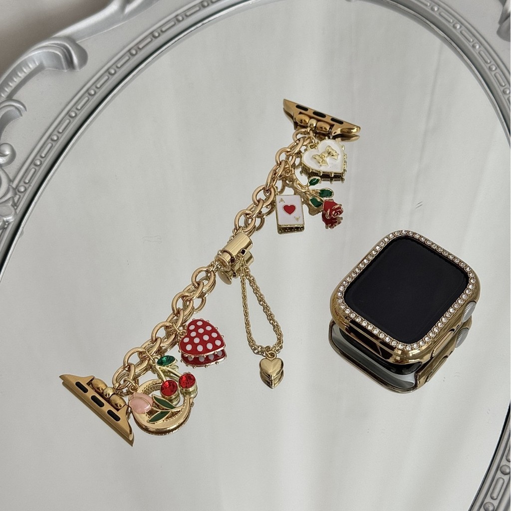 เหมาะสําหรับ Apple Watch iwatchS11 Metal Retro Love Pendant Strap Apple Love Strawberry Gold Watch S