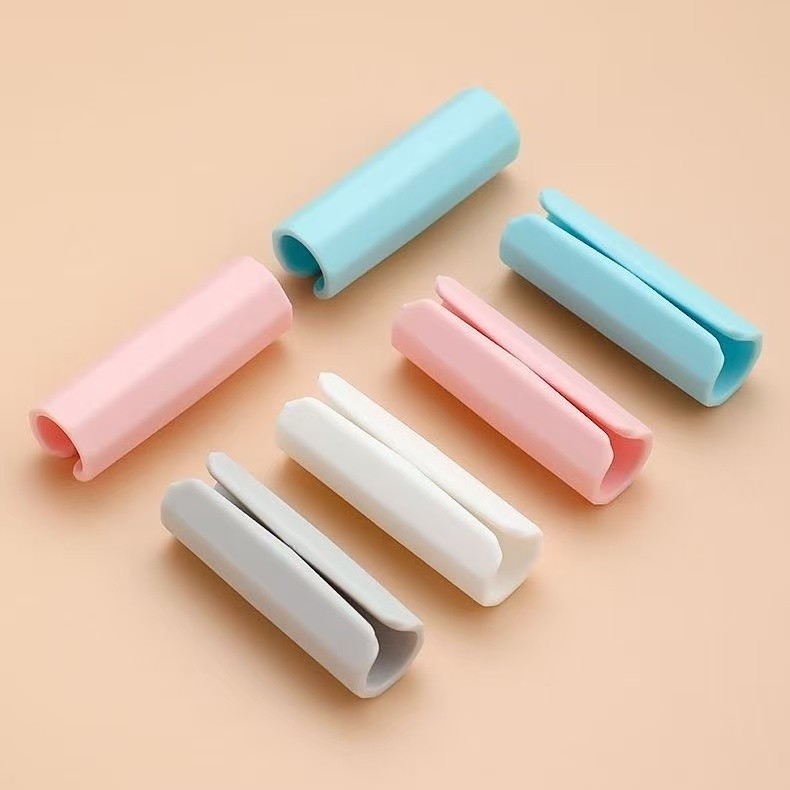 ร้านมิกะ ▏ Anti-Running Quilt Holder Needle-Free Safety Buckle Bed Sheet Anti-Slip Handy Tool Househ