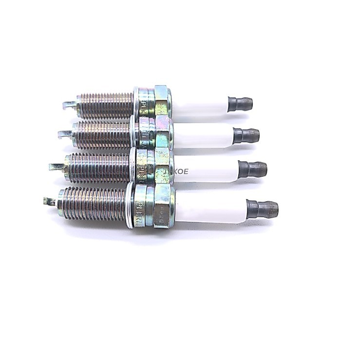 Spark Plug For Mercedes Benz 0041594403 A0041594403 PLKP7B8E A209 C209 CLK200K W203 W204 C200KS204