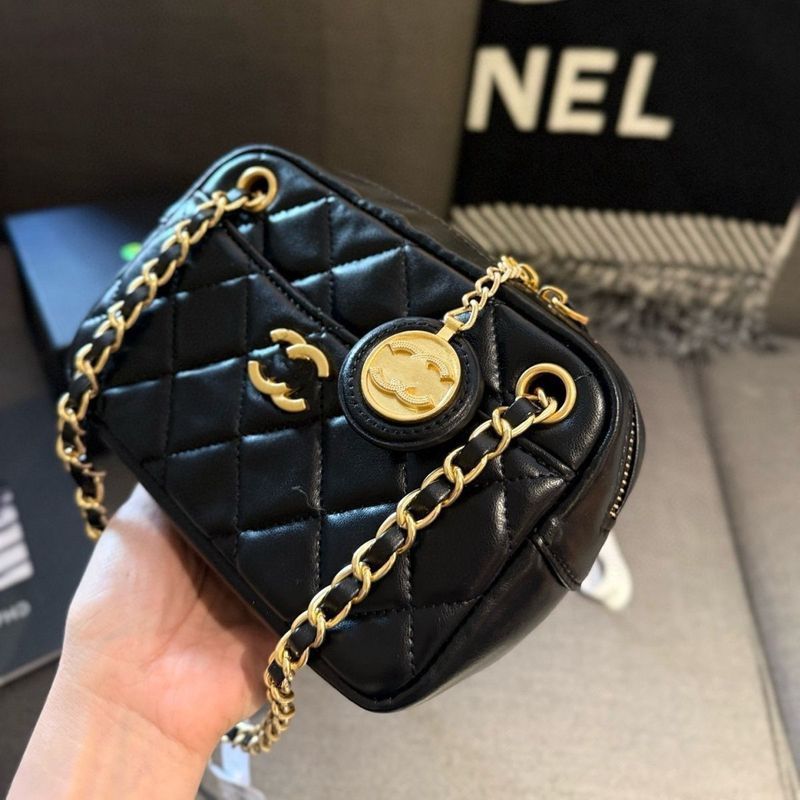 กระเป๋า 2024 Fashion Chain Crossbody Bag Portable qq26.7.7