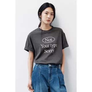H&M(เอชแอนด์เอ็ม) เสื้อยืดพิมพ์ลาย ผู้หญิง 1349083_1