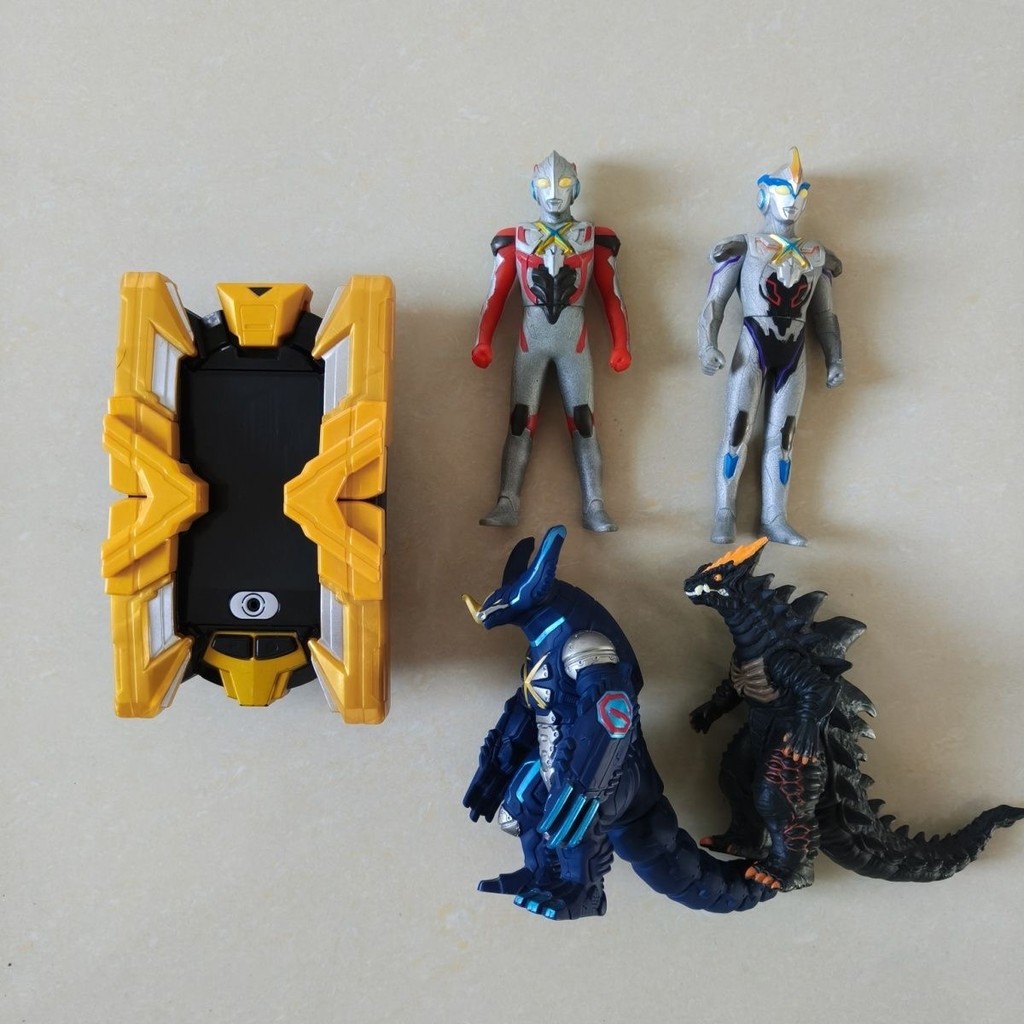 Bandai ของแท้เวอร์ชั่นญี่ปุ่น Aix Ultraman Aix x Terminal Transformer dx Linkable Doll Card