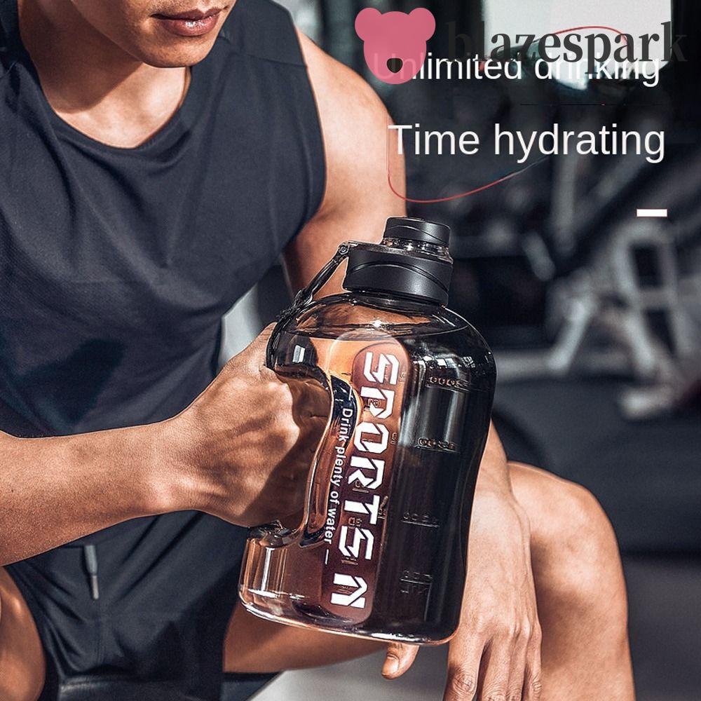 BLAZESPARK ถ้วยดื่มฟิตเนสยิมกลางแจ้งขนาดใหญ่ความจุ 1700ml/2700ml เครื่องชั่งที่แม่นยําขนาดต่างๆขวดน้ํากีฬา