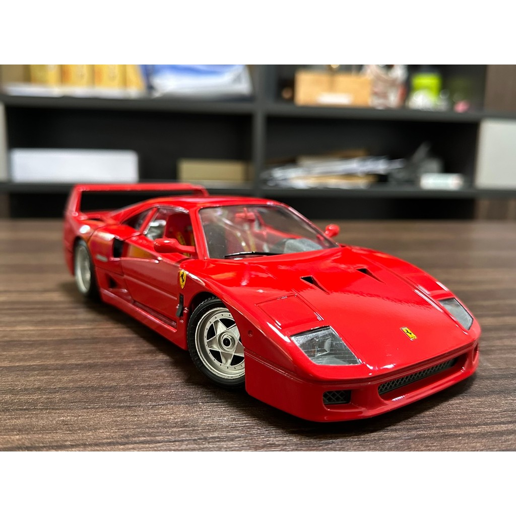 1993 รุ่นแรก Bburago 1: 18 Ferrari F4