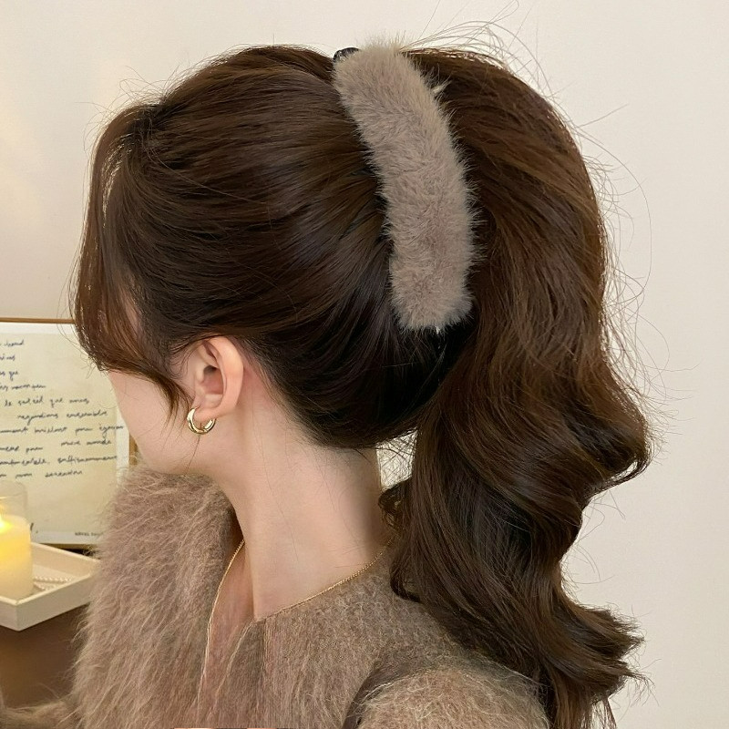 ฝรั่งเศสขนาดใหญ่ Fuzzy Plush กํามะหยี่กล้วยคลิปผม Claw สําหรับผมหางม้าสูงแนวตั้งผมหนา Volumizing Twist Grip