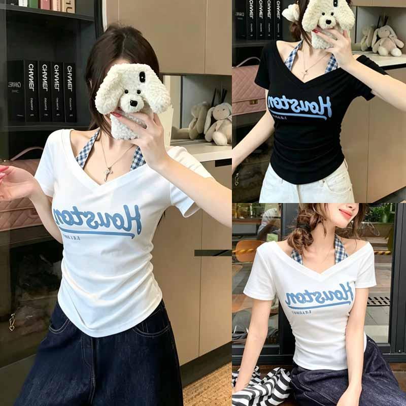 DOMI เสื้อเชิ้ตคอวีทรงสั้น แบบคล้องคอ สไตล์เกาหลี สำหรับสาวร้อน รุ่นใหม่ปี 2026 เสื้อทีเซ็กซี่สั้น สำหรับผู้หญิง