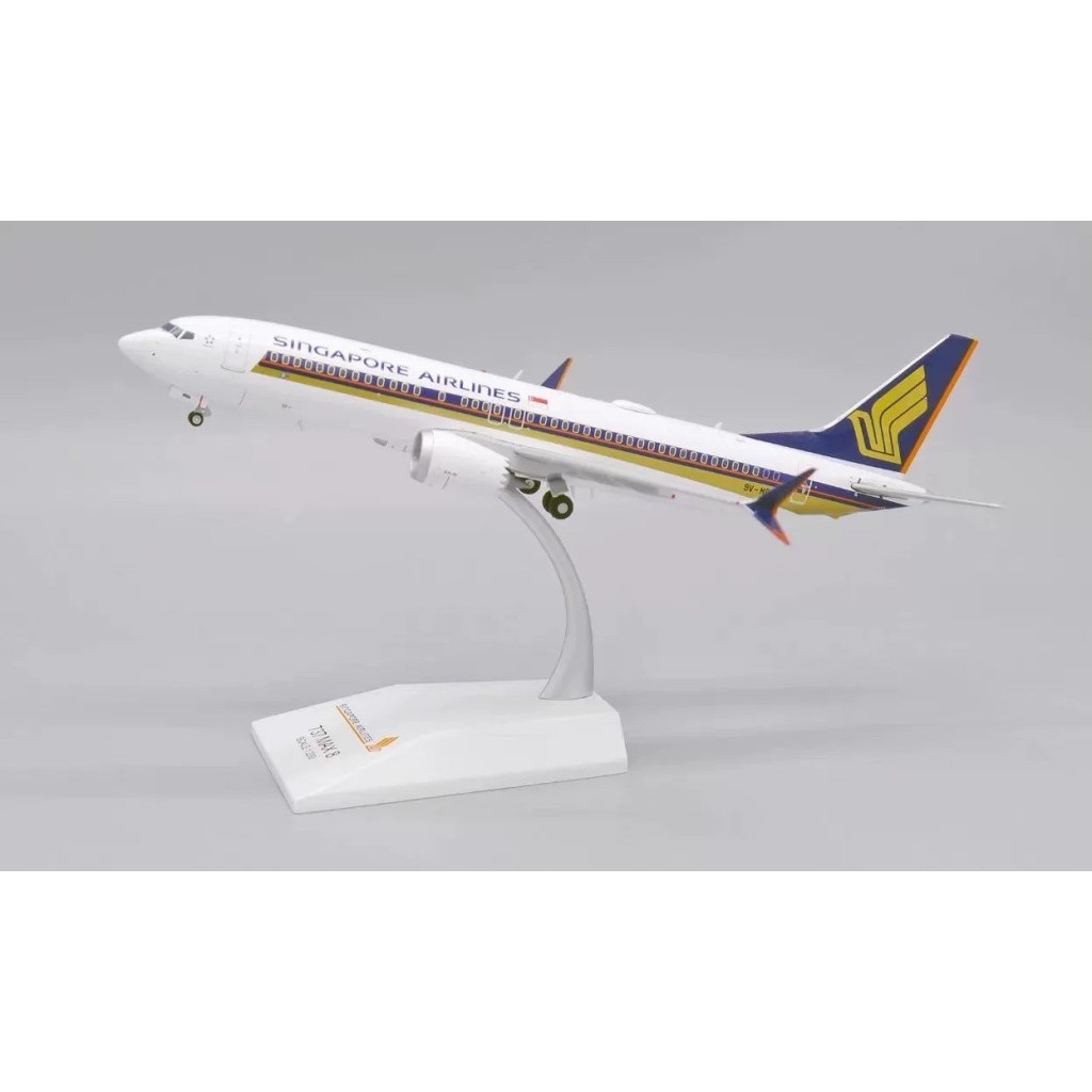 [สต๊อกพร้อม] JC Wings Singapore Airlines Boeing 737 MAX 8 โมเดลเครื่องบิน 1: 200 Scale ใหม่เอี่ยมแกะ