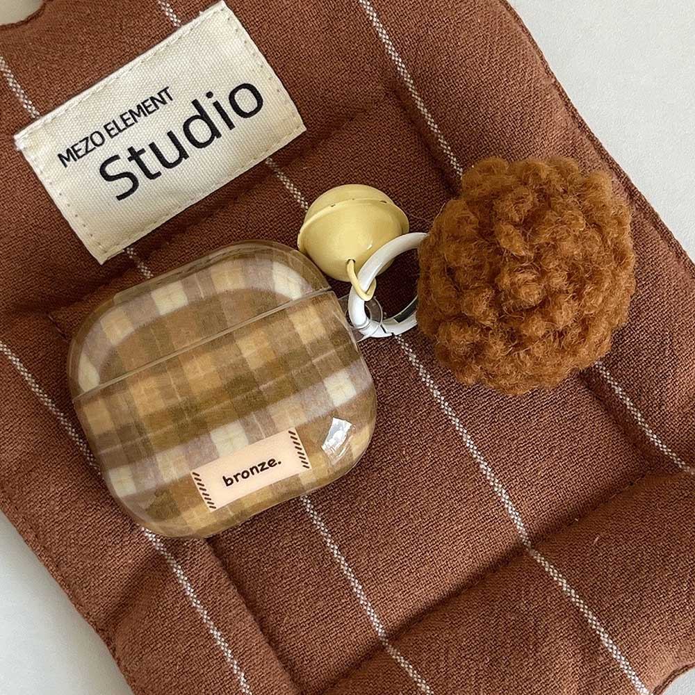 Insสีน้ําตาลลายตารางหมากรุกน่ารักPlush Bellจี้สําหรับAirPods 1หรือ2 3 4 Pro 2 Pro 3 4thนุ่มลายสก๊อตหูฟังกรณี