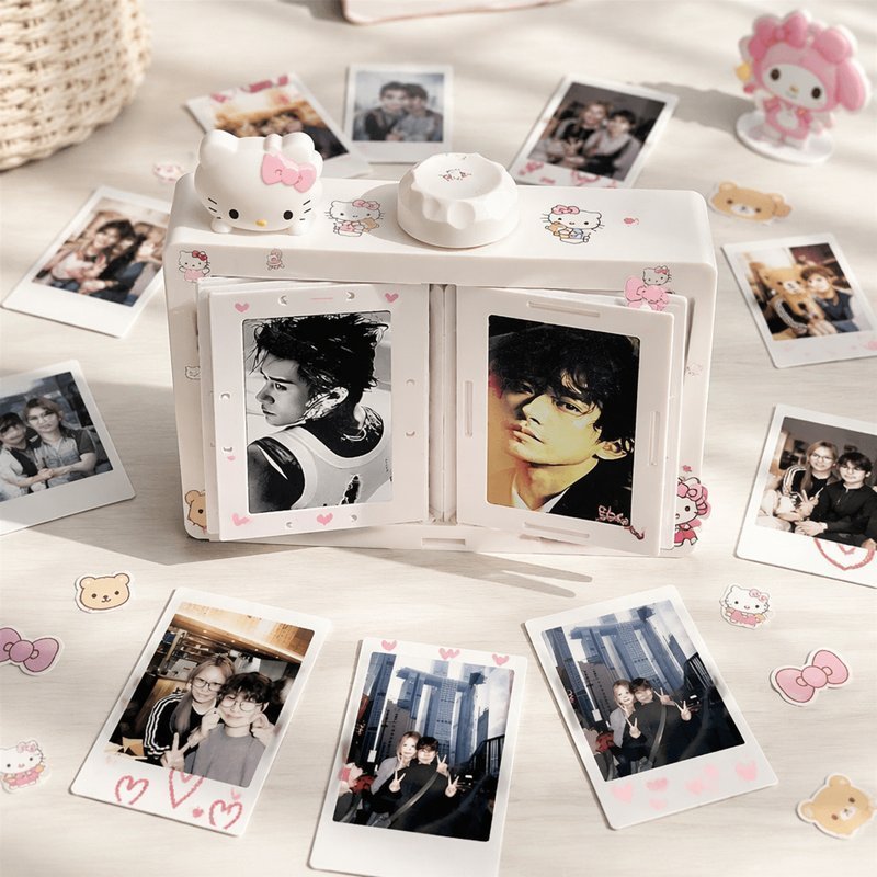 หมุนกรอบรูปการ์ดสก์ท็อปแสดงหน้าต่างคู่ ทําเอง ผู้ถืออัลบั้ม12 24ภาพสีขาว