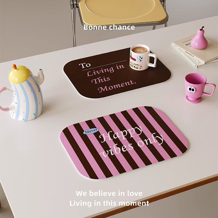 High-end leather mat with a matte finish, easy to clean, oil-resistant, heat-insulating, Korean dini