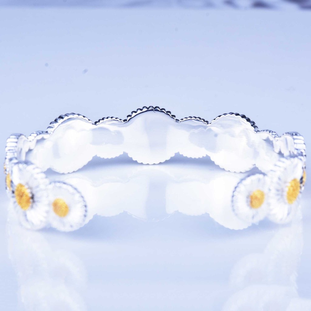 Bu Kirati อิตาเลี่ยน Handmade Brushed Craft Retro สร้อยข้อมือลูกไม้ Daisy Palace สไตล์ชุบ 925 สร้อยข